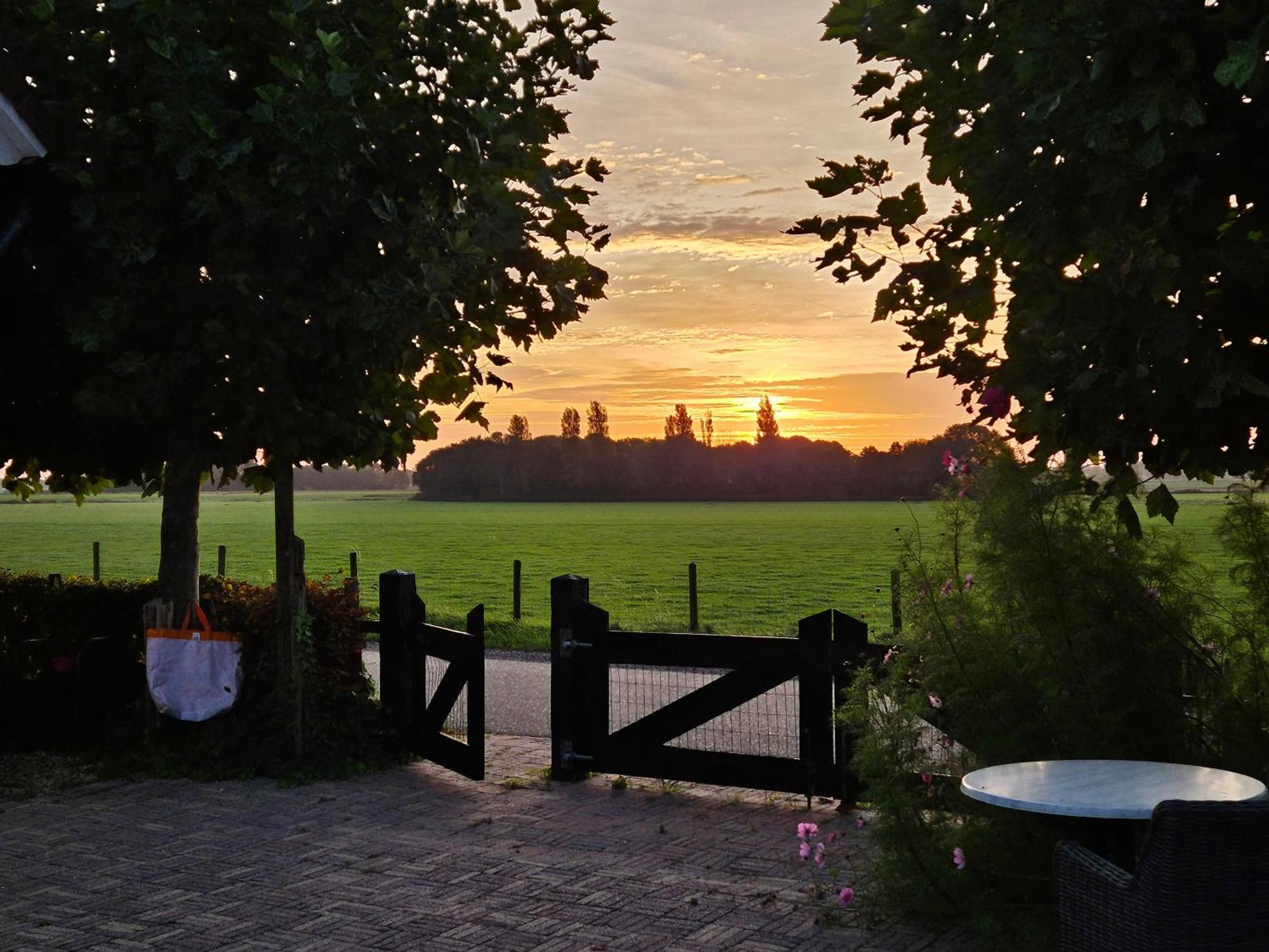 Logement Hellevoetsluis Exterior photo